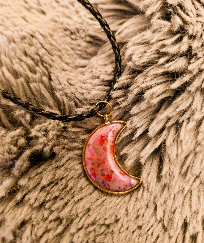Moon Necklace - M.V.G Skart