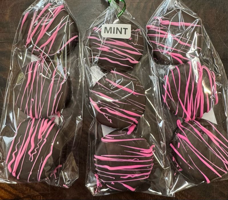 Hand Dipped Chocolate Oreos