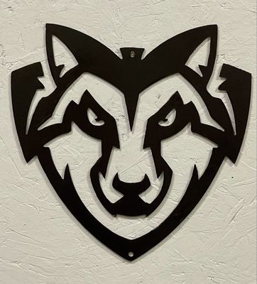 Metal Bonaventure Wolf Silhouette Wall Cutout