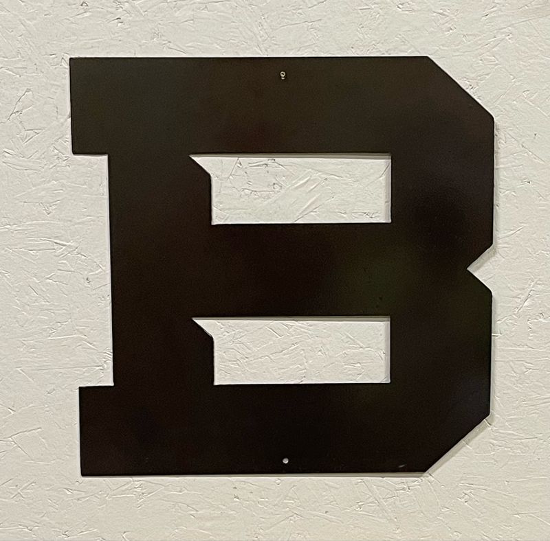 Metal Bonaventure Bona B Silhouette Wall Cutout