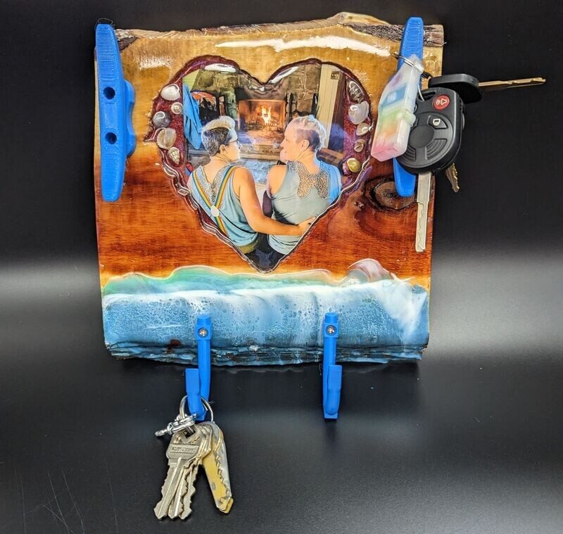 Heart Shape Picture Ocean key holder
