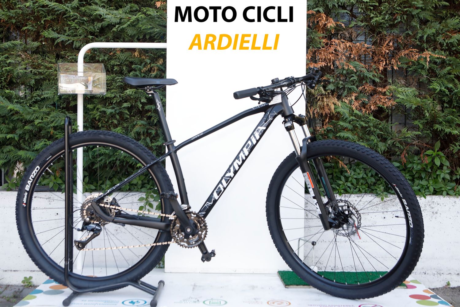 OLYMPIA DRAKE COUGAR 27VEL