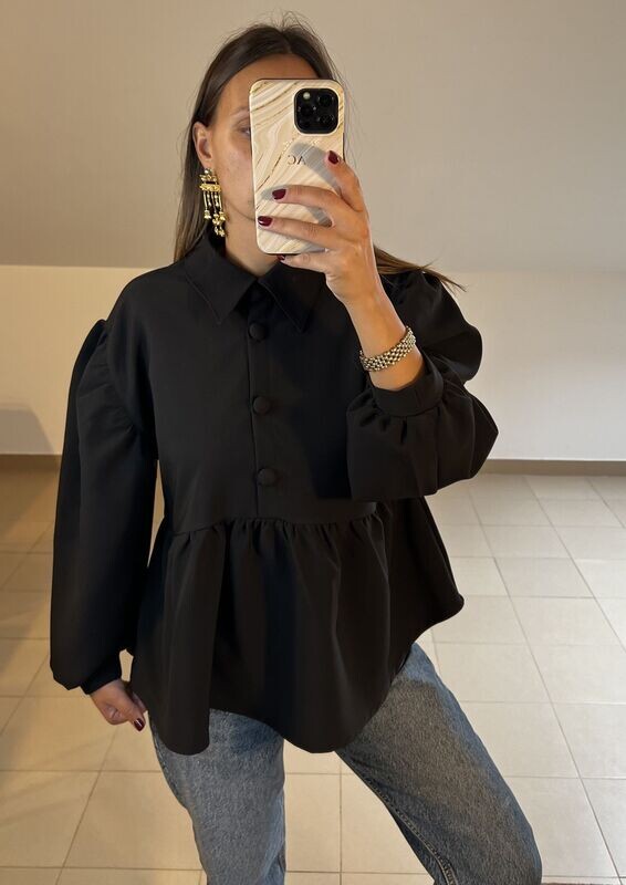 Blusa/Camisa Preta Botão Forrado