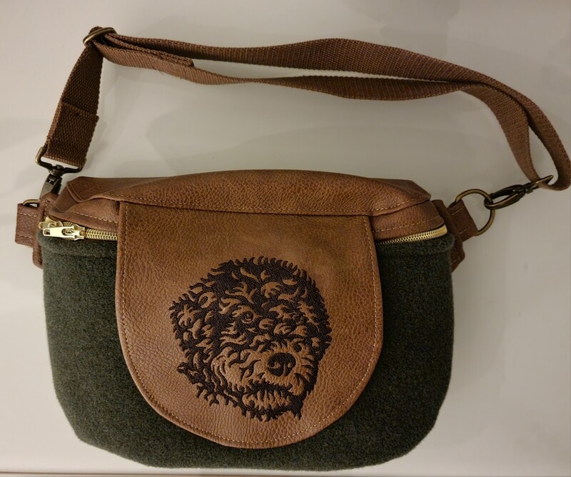 Hipbag Pirsch Maxi mit Lagottokopf Hipbag Pirsch Maxi mit Lagottokopf