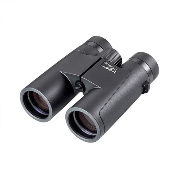 Opticron Binoculars: Oregon 4 PC Oasis - 10x42