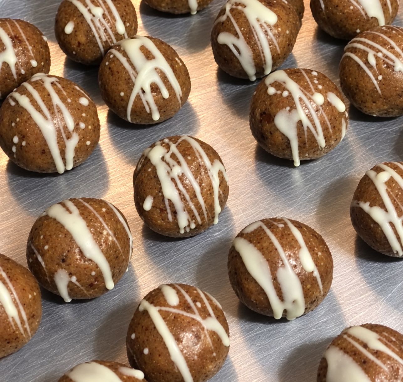“Gingerlicious”. Gingerbread