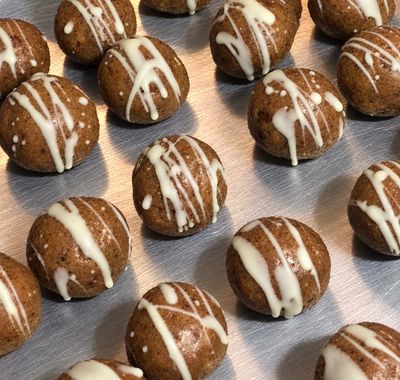 “Gingerlicious”. Gingerbread