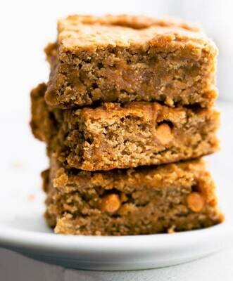 "No Crumbs Given" Cinnamon Crumb Cake