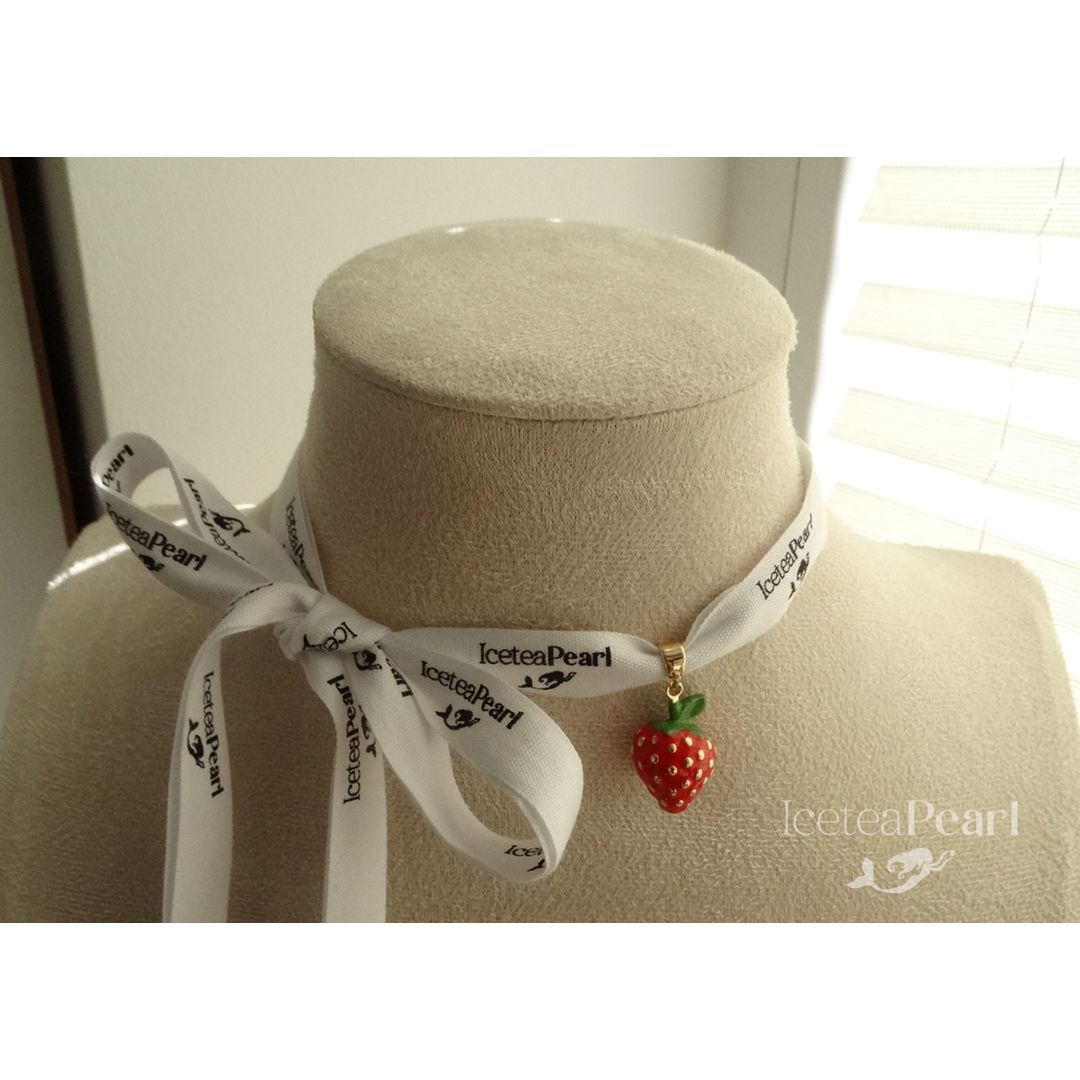 &quot;Strawberry&quot; White ribbon Jewelry