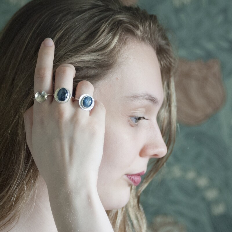 Kyanite Glow ring, small