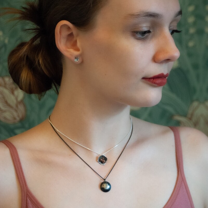 Nest pendant