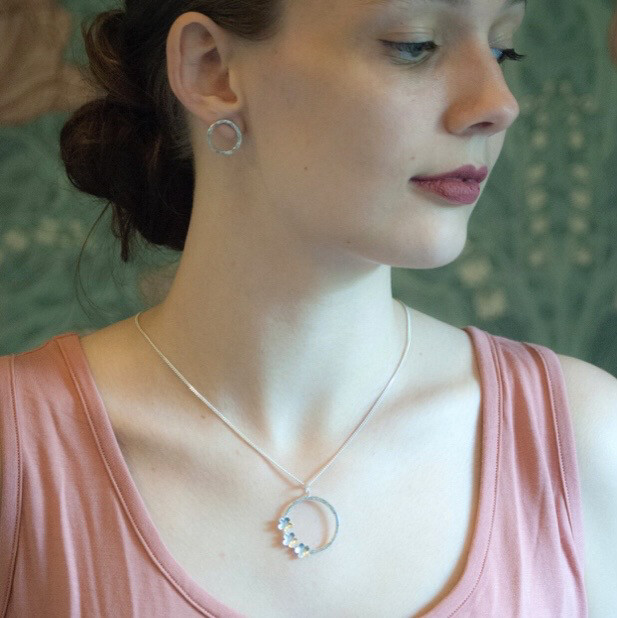 Wreath pendant