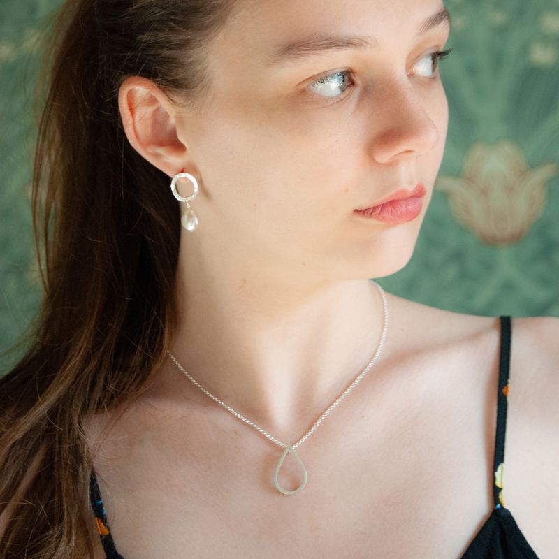 Raindrop pendant