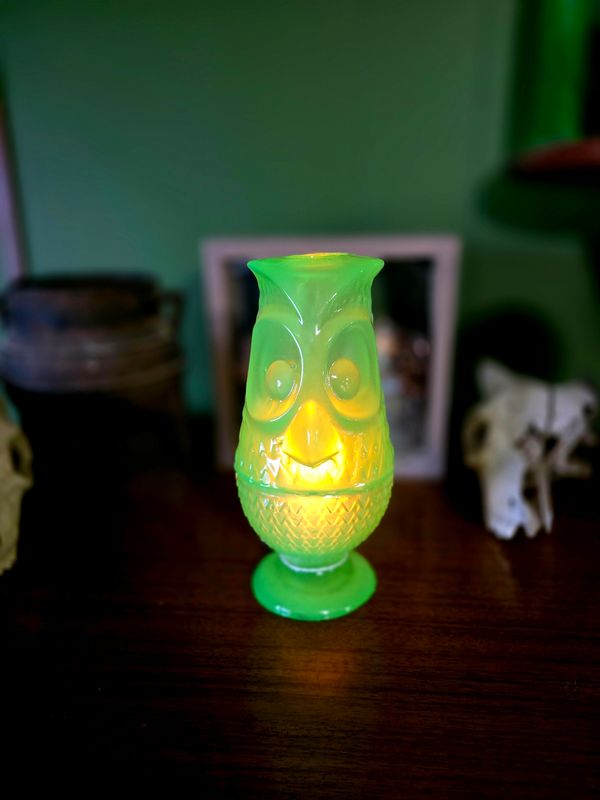 "Uranium" Owl Fairy Lamp