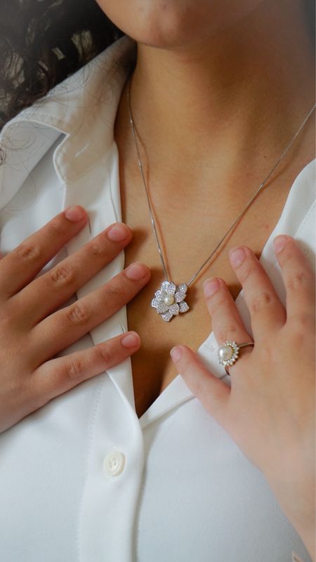 Flower Necklace