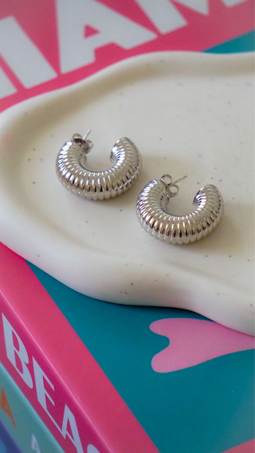 Meggy’s Hoops