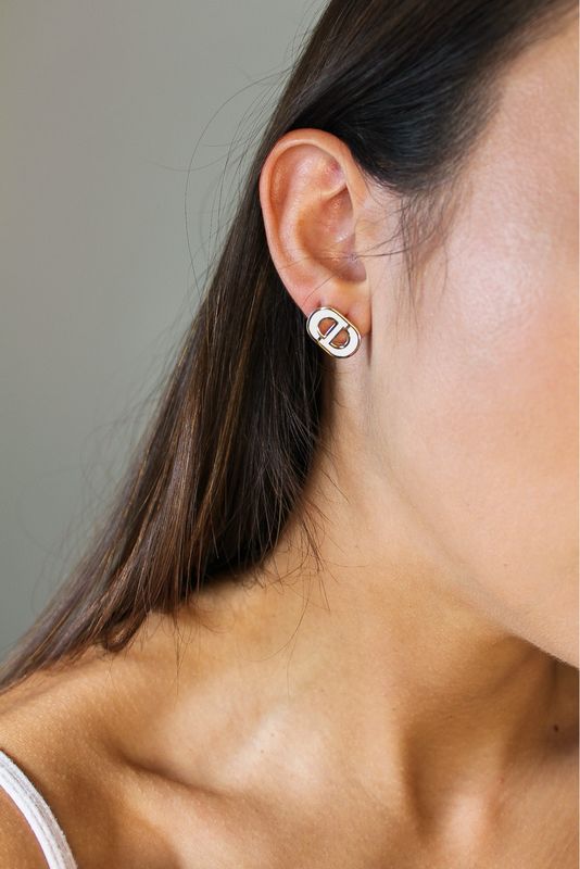 Design Inspired Stud In White