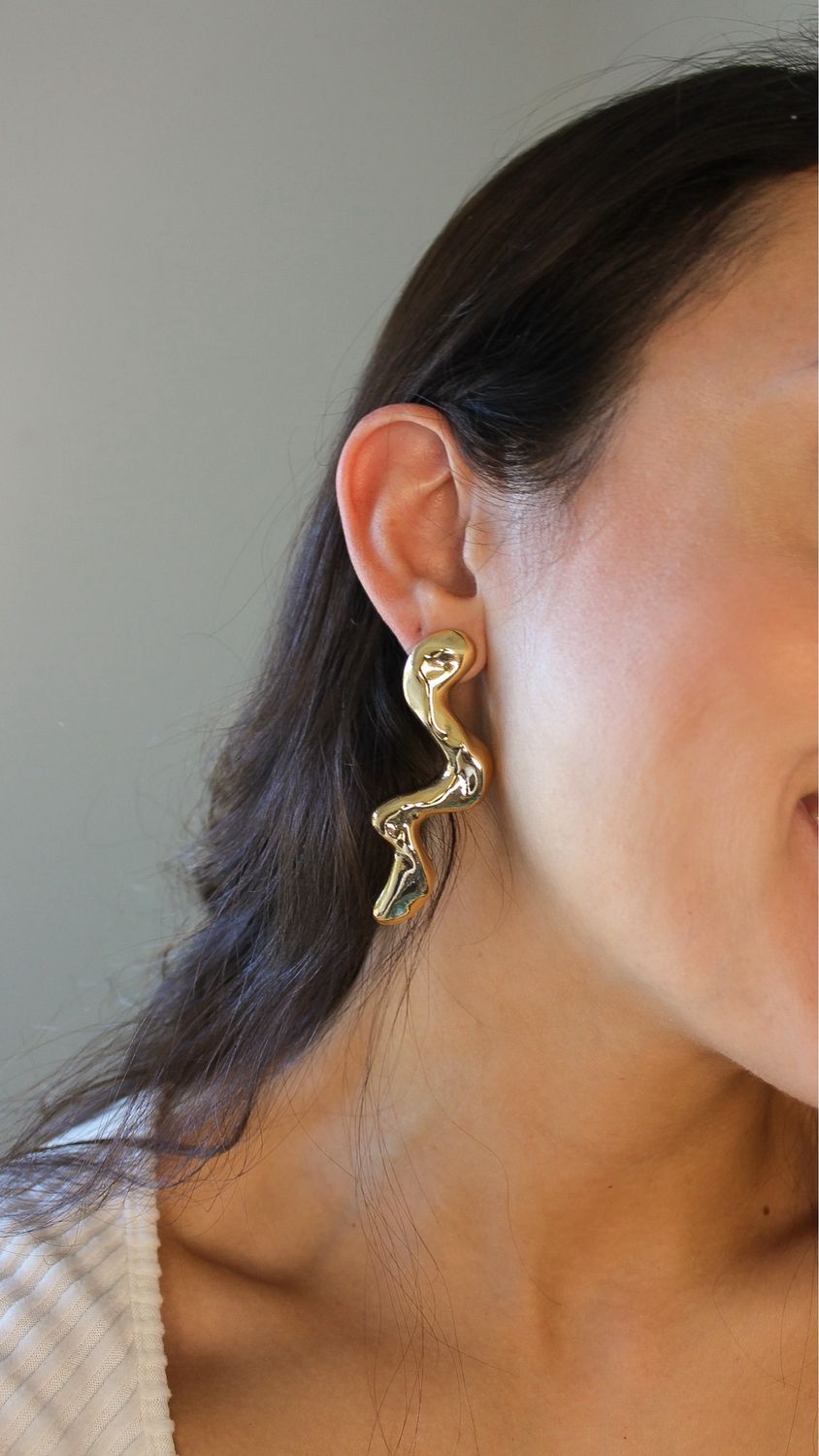 Mia’s Earrings
