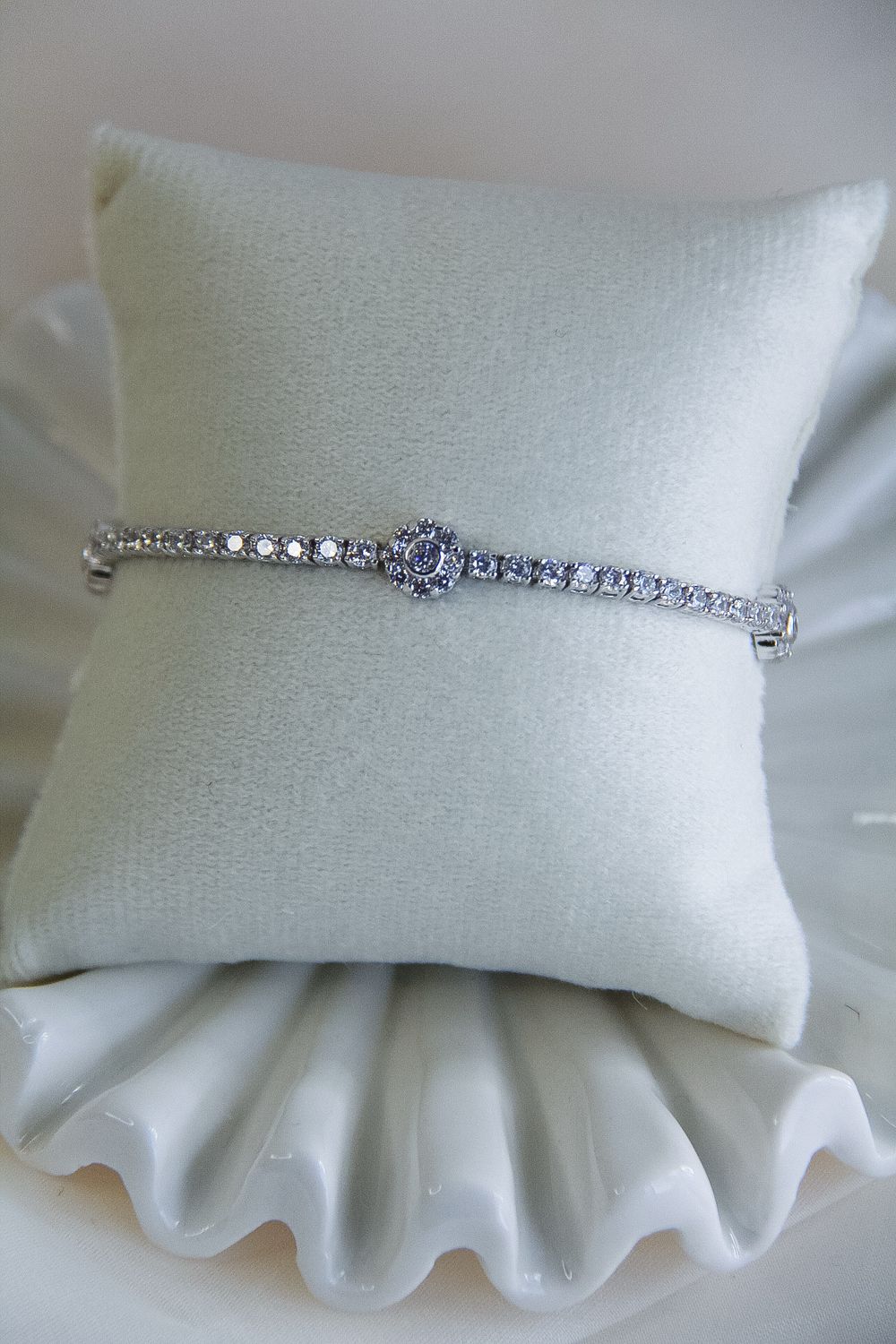 Clear Flower Bracelet