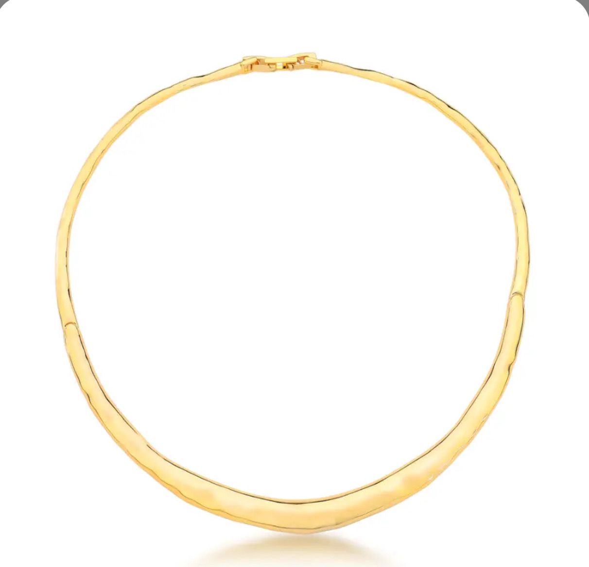Bella’s Organic Chocker