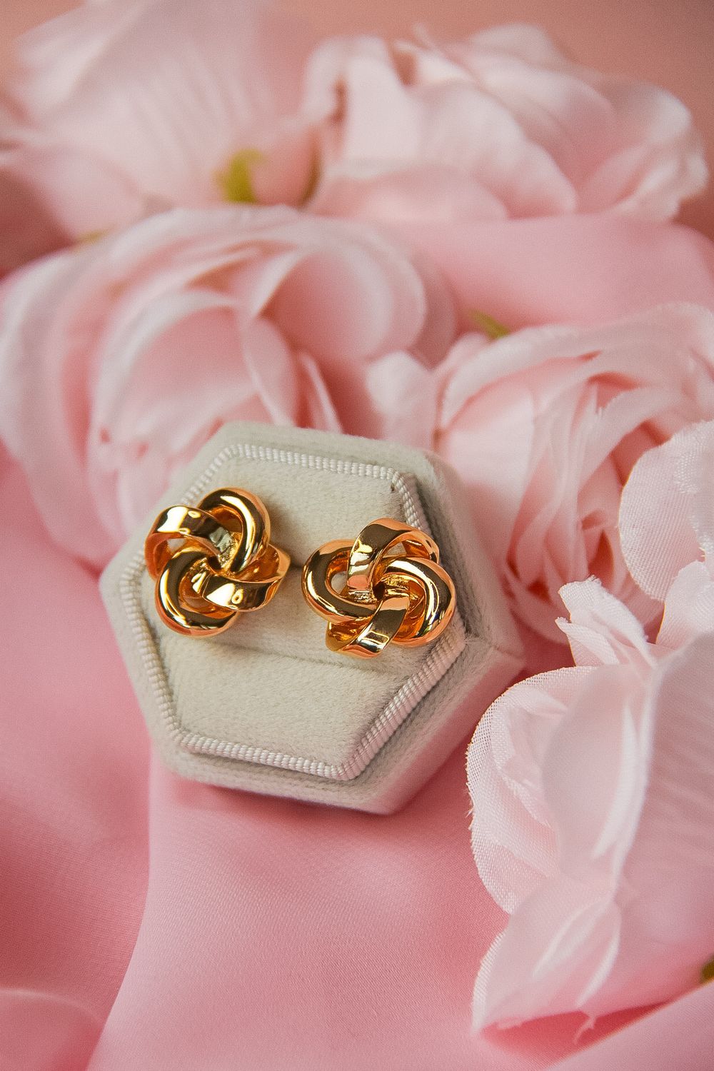 Knot Earrings