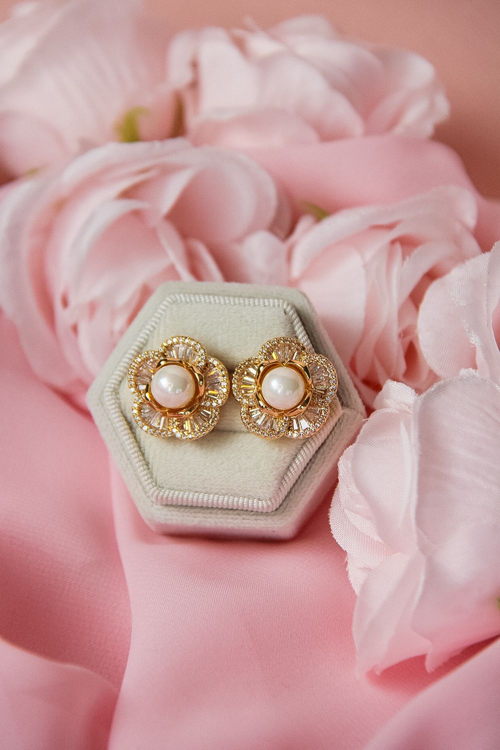 Isadora’s Plates Gold Earrings