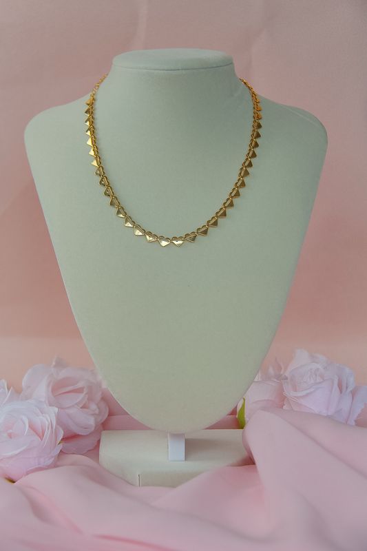 Minimalist Heart Chocker