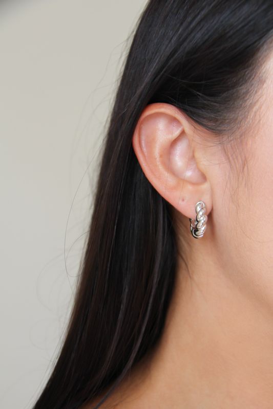 Twisted Hoops In White Rhodium