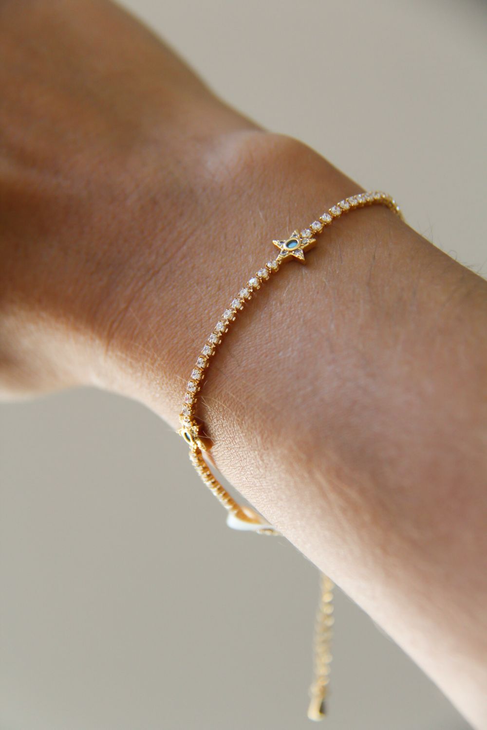 Dainty Star Bracelet