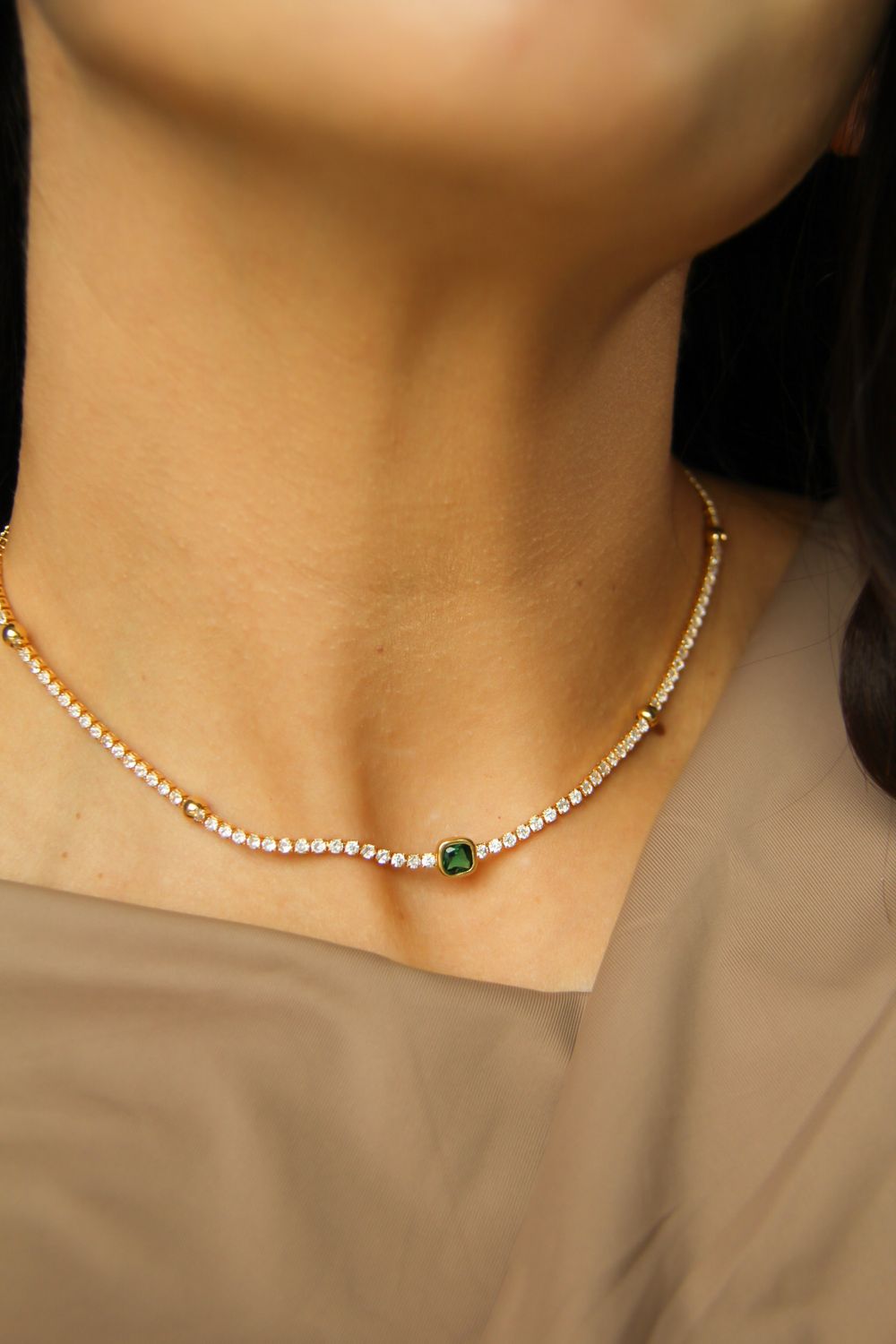 Clarissa’s Chocked Necklace