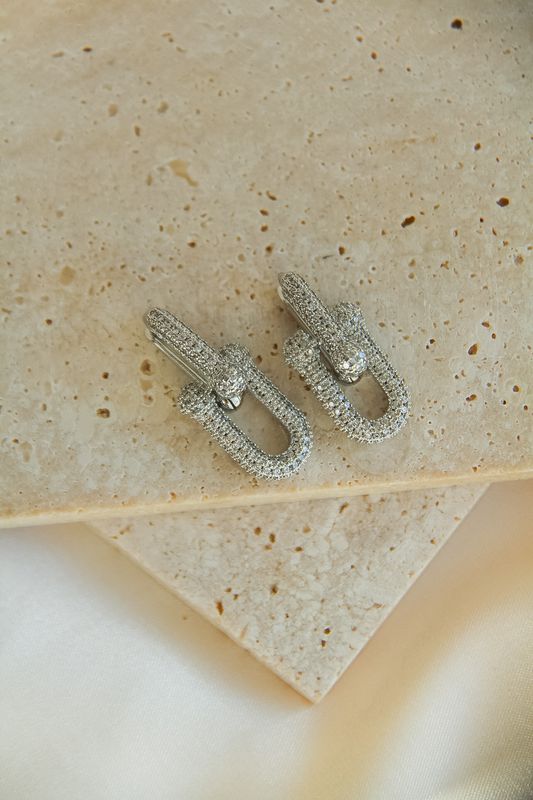 Cintia’s Earrings In White Rhodium