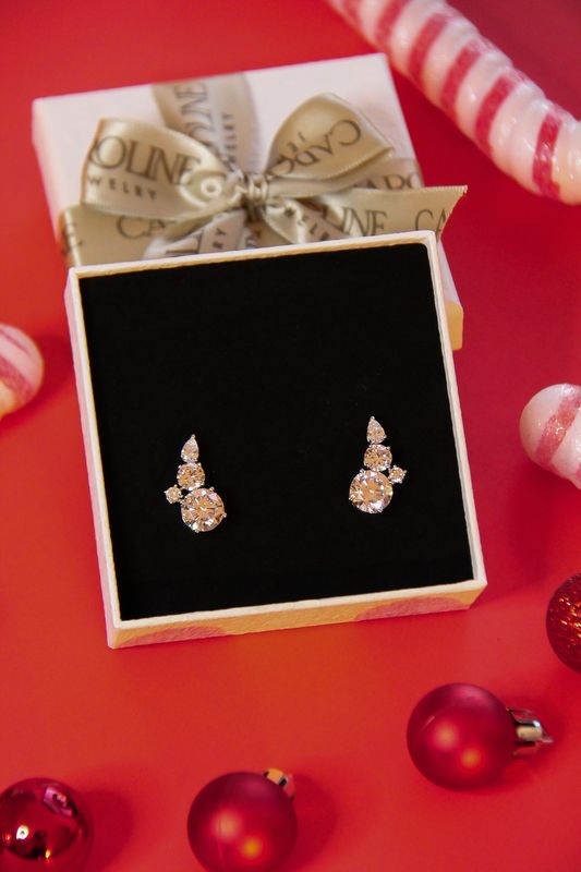 Marilia’s Earrings