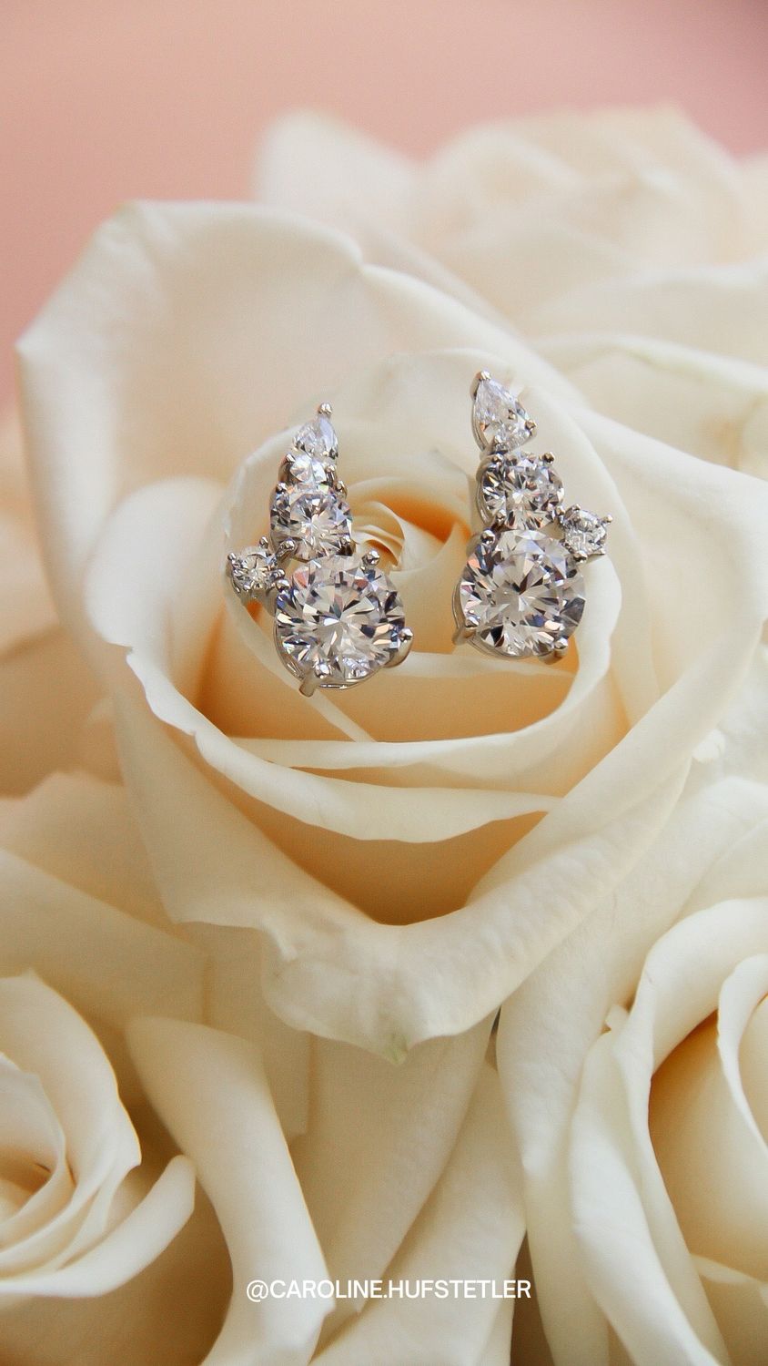 Marilia’s Earrings