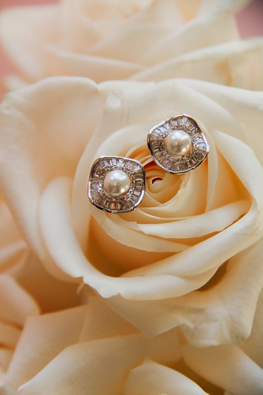 Tati’s Genuine Pearl Earrings