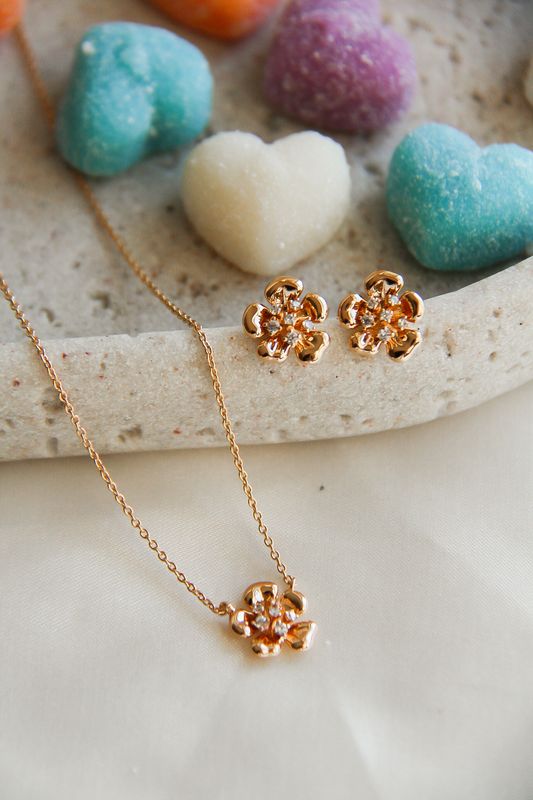 Dainty Flower Set