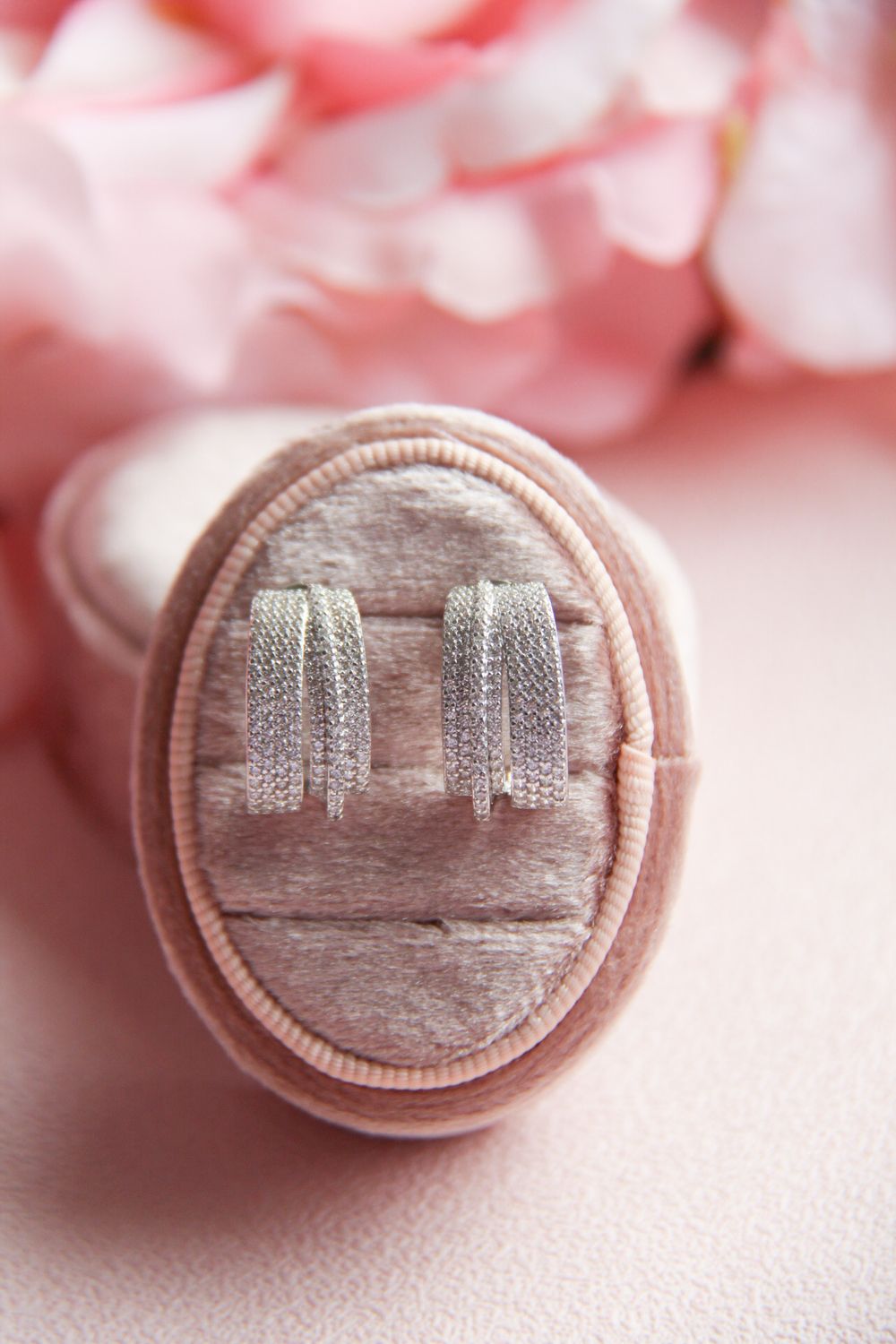 Helena’s Earrings