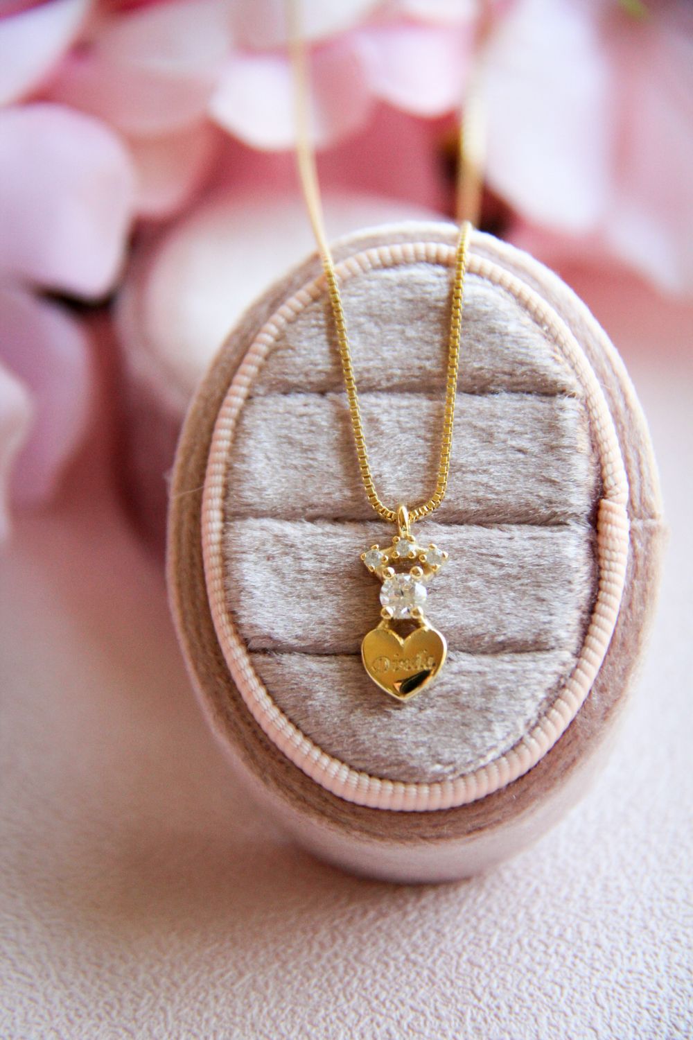 Dinda Necklace
