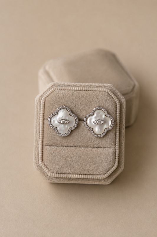 Clover Earrings