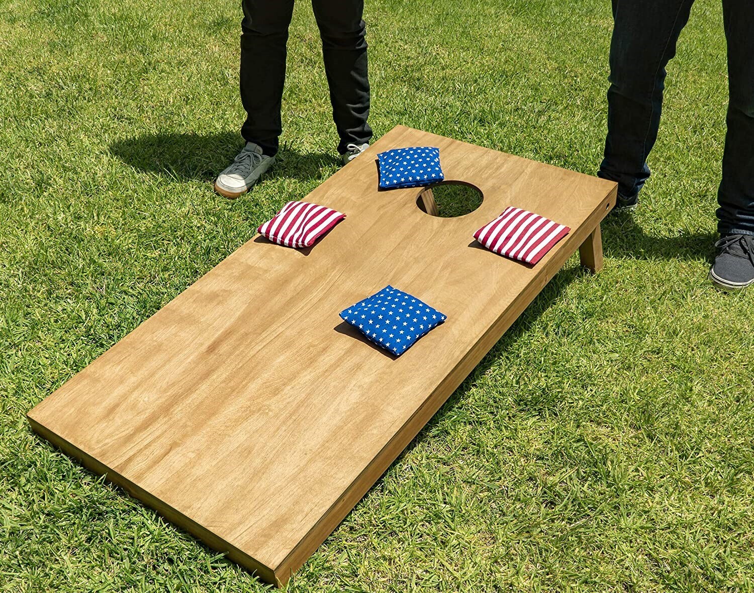Regulation 2x4 Cornhole set w/ bags