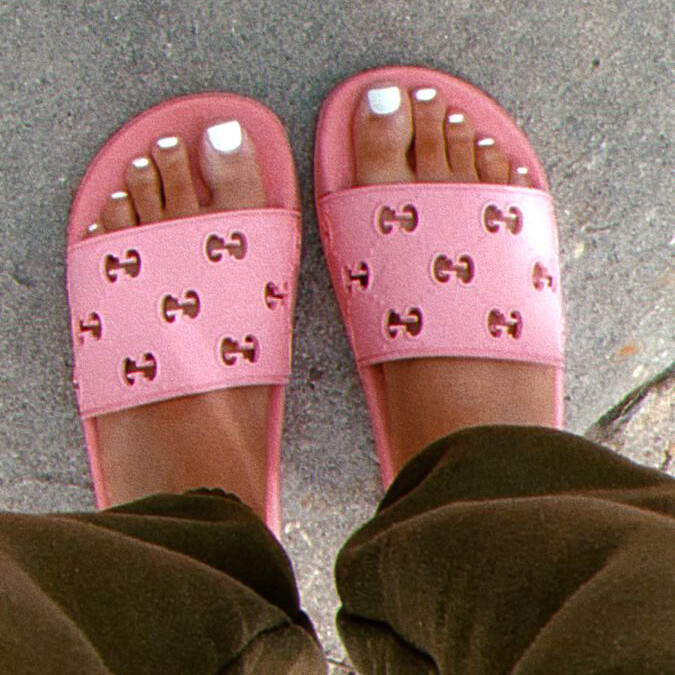 GG monogram slide