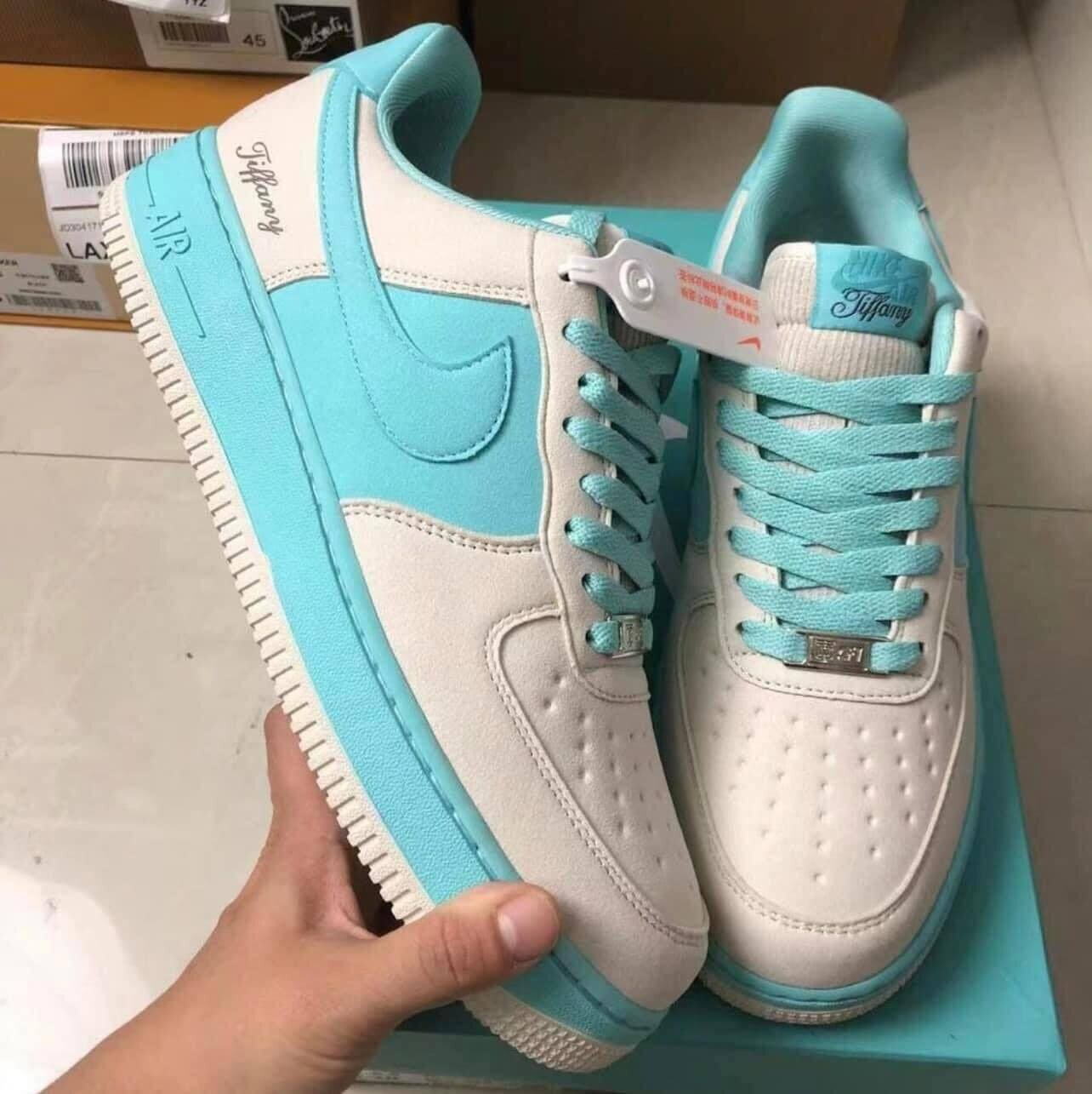 NIKE cream tiffany AF1