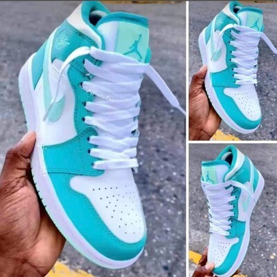 NIKE marine green