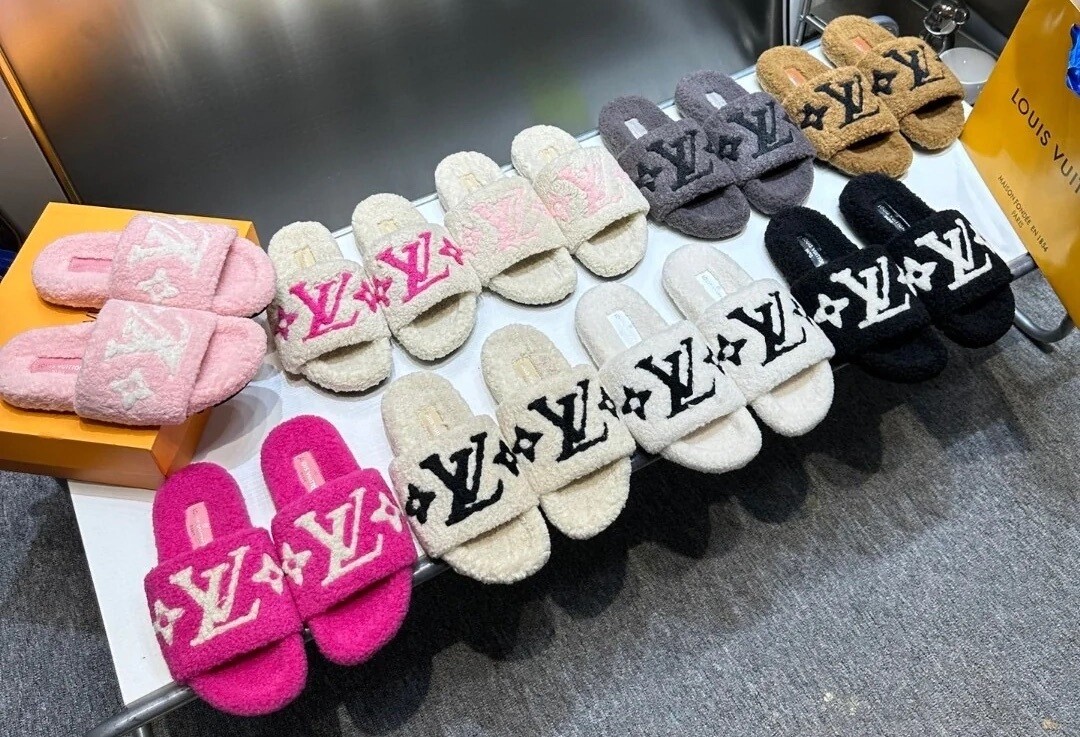 LV sherpa slide