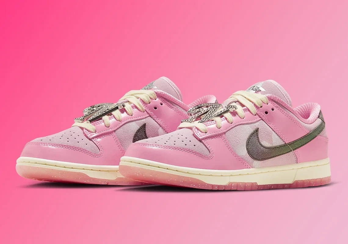 NIKE barbie mania