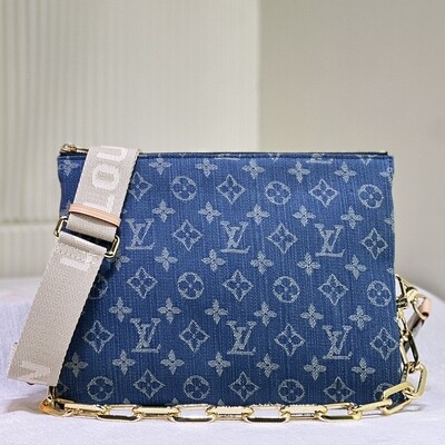 LV denim coussin