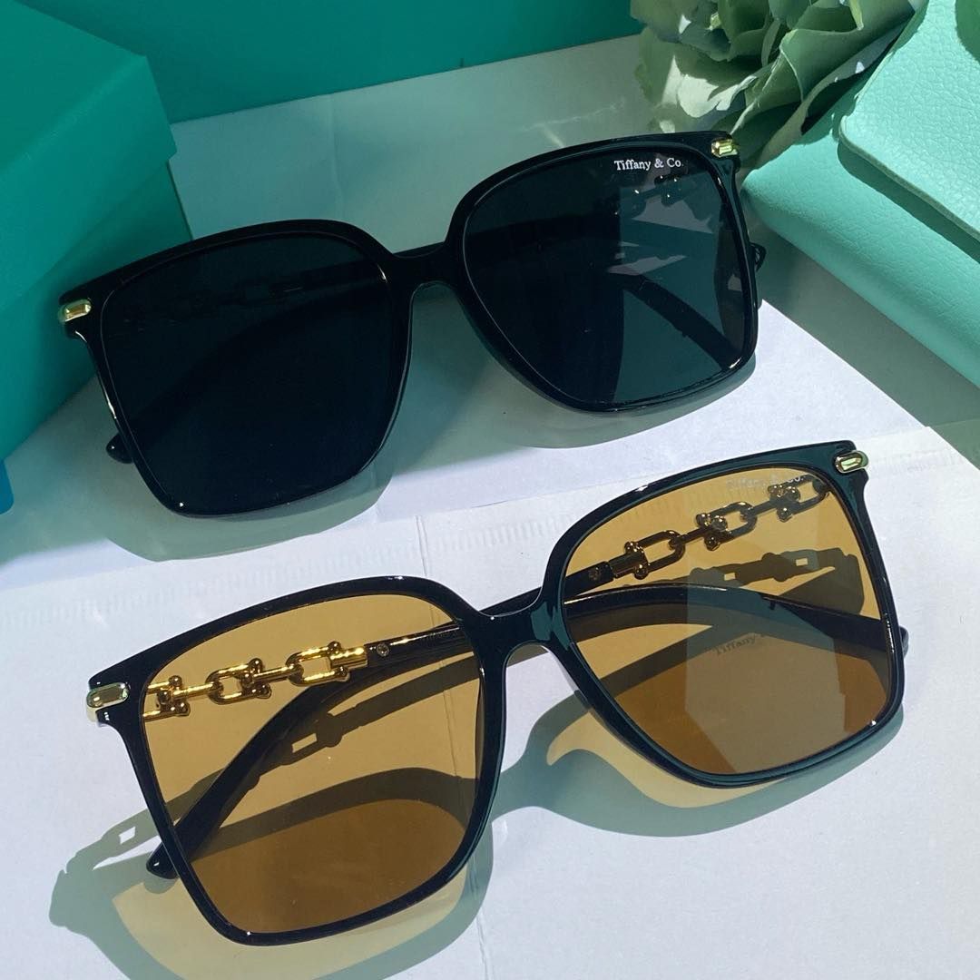 TIFFANY chain sunnies