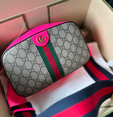 GG ophidia neon pink