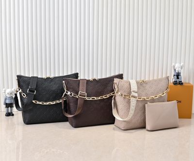 LV coussin satchel
