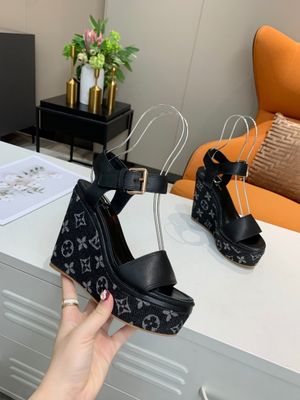 LV espadrilles wedge black