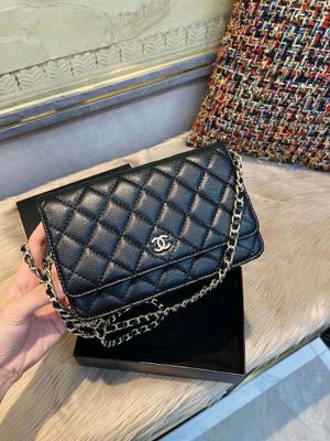 CHANEL quilted crossbody